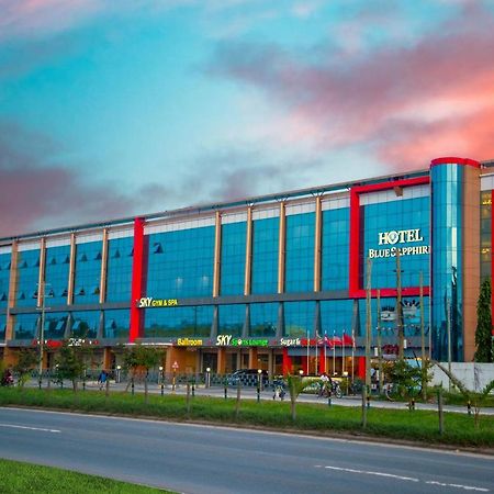 Hotel Blue Sapphire ดาร์เอสซาลาม ภายนอก รูปภาพ